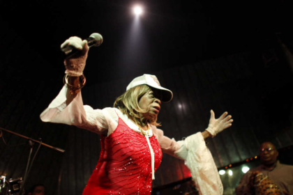 Juana Bacallao, the famed Cuban vocalist and cabaret diva, died at the age of 98, leaving an impressive legacy.